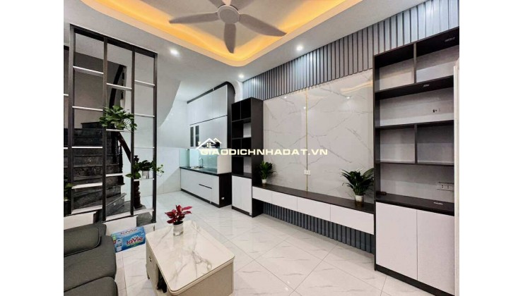 Nhà Trương Định Dân Xây Độc Lập 10m Ra Ô Tô Nhỉnh 5 Tỷ